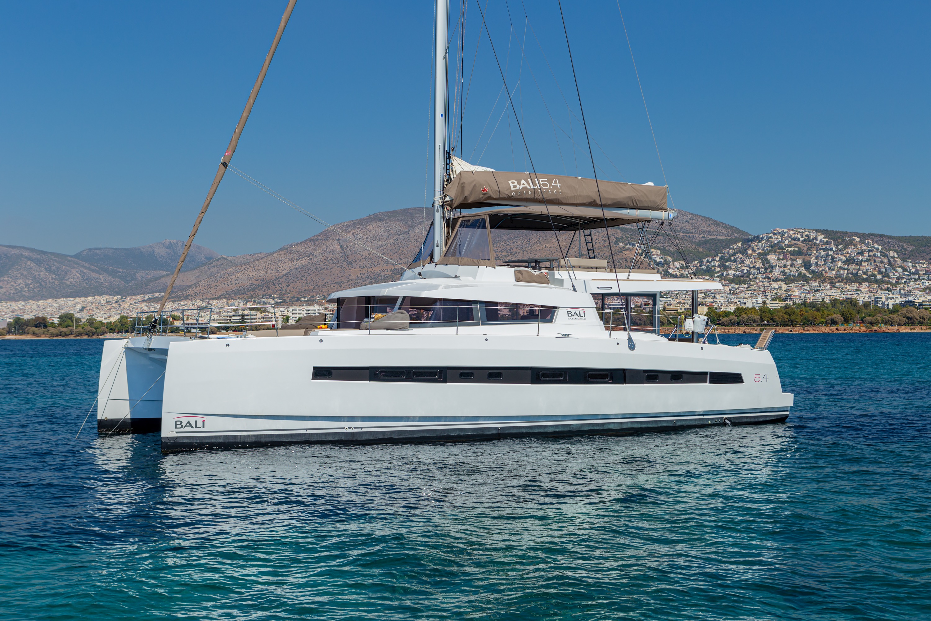 Sailing Catamaran Yacht LICENSE TO CHILL Luxury Yacht Browser by